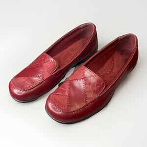 MUSHROOMS Women’s Red Leather Slip On Loafers Shoes Sz 7 Patchwork Minimalist